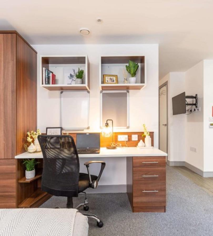 Vibrant Rooms For Students Only, Leeds - Sk Leeds (West Yorkshire) Bagian luar foto