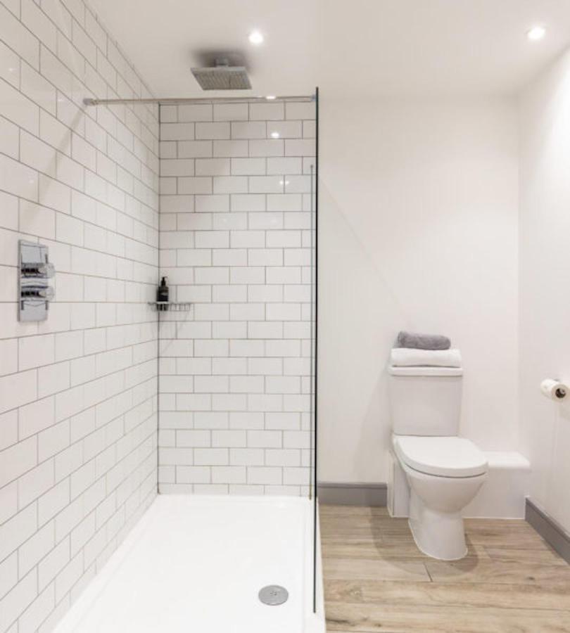 Vibrant Rooms For Students Only, Leeds - Sk Leeds (West Yorkshire) Bagian luar foto